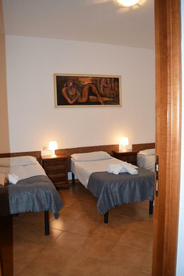 Casa Groppino Lägenhet Monteroni dʼArbia Exteriör bild